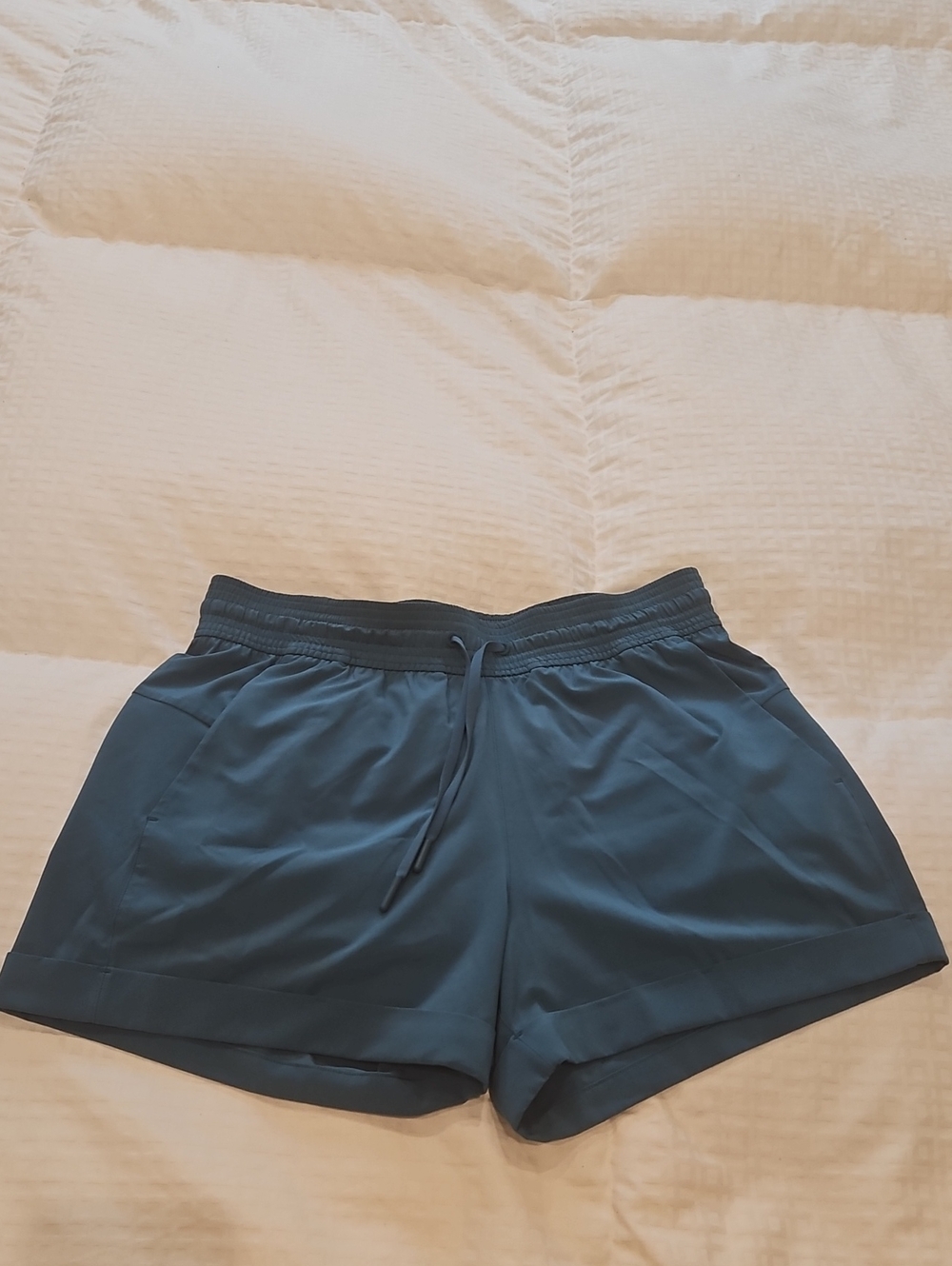 lululemon athletica Women's Teal Performance Drawstring Shorts